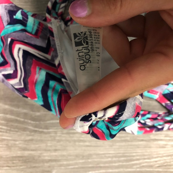 Quint Soul Wavy Pink and Purple bikini (top and bottom) - Picture 5 of 6